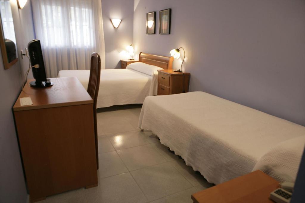 Hotel Azpiazu Cudillero Bagian luar foto