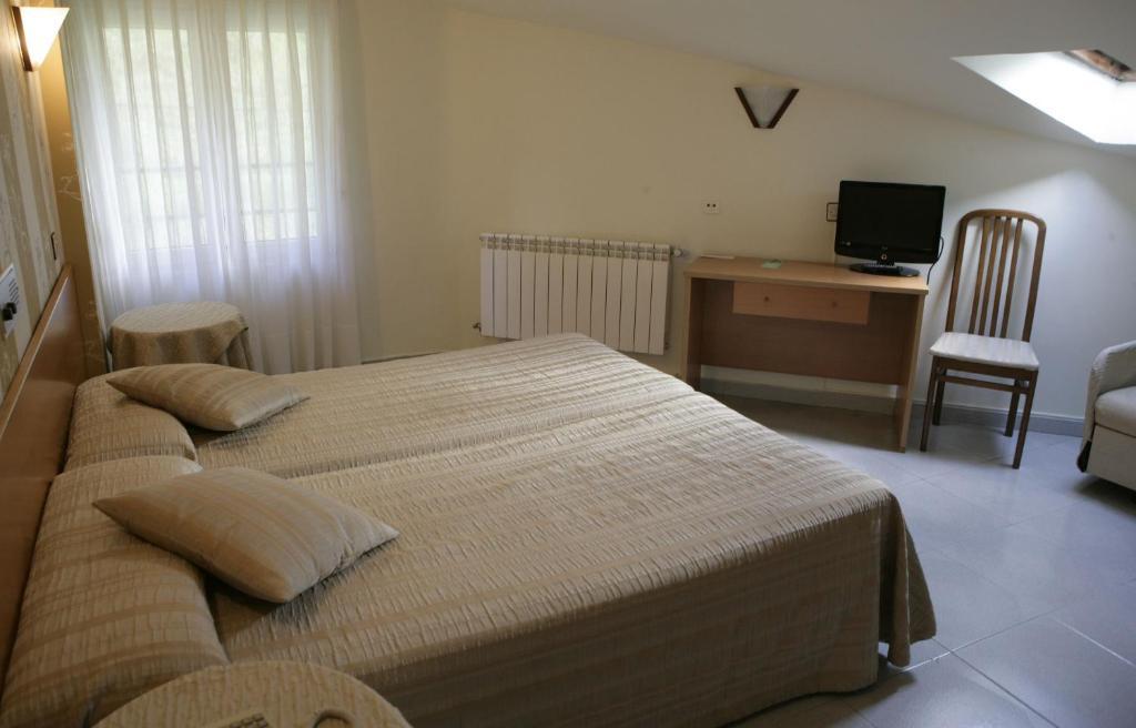 Hotel Azpiazu Cudillero Bagian luar foto