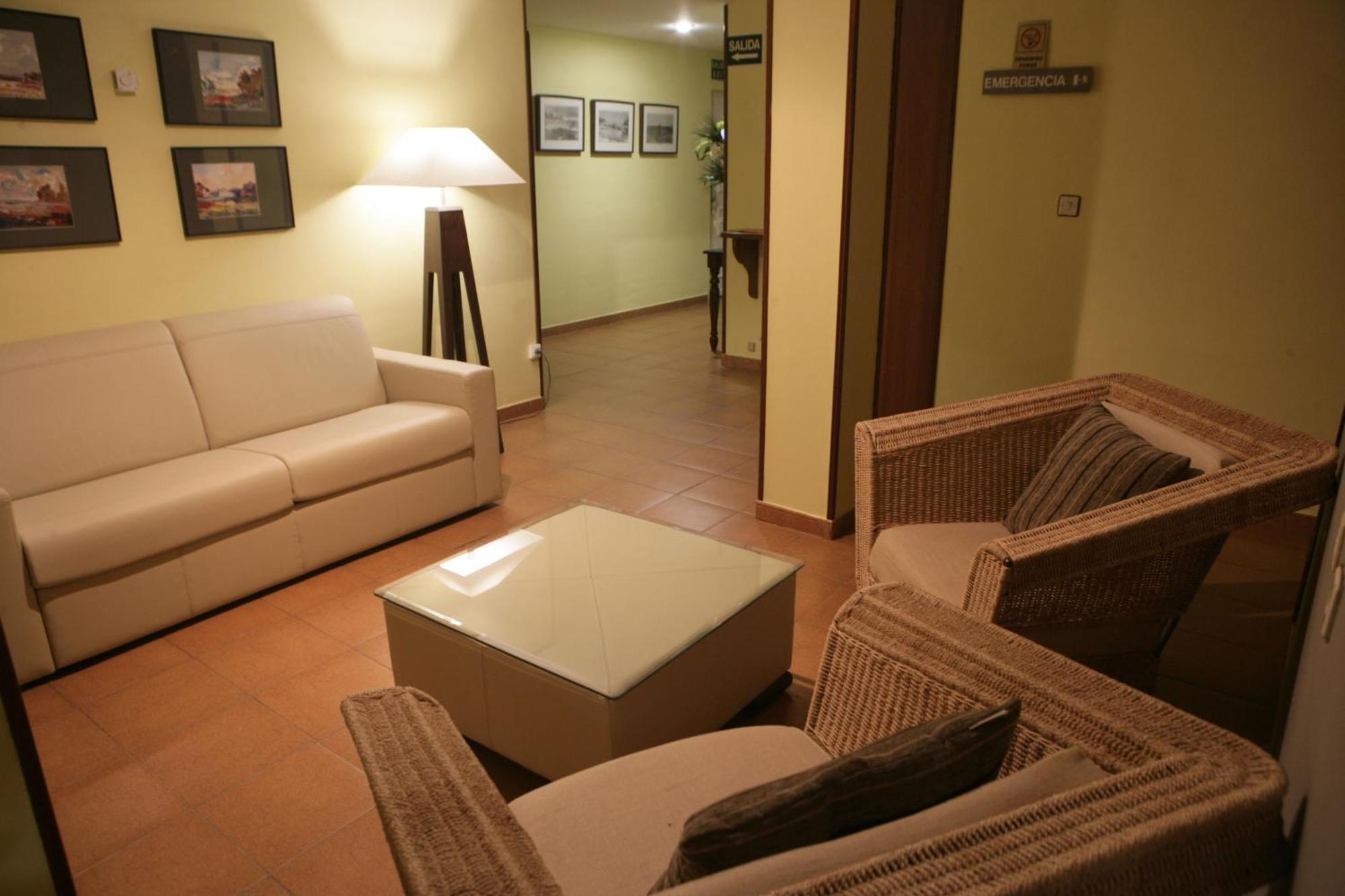 Hotel Azpiazu Cudillero Bagian luar foto